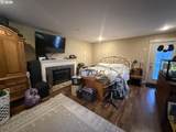 2460 E St - Photo 16