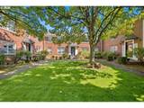 304 12TH St - Photo 24