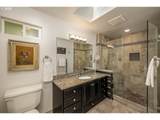 4995 Lake Dr - Photo 35