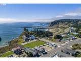 267 6TH St - Photo 46