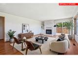 429 Stoneway Dr - Photo 8