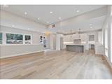 740 Monica Ct - Photo 6