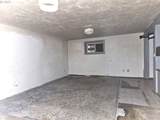 902 Parkway Ave - Photo 15