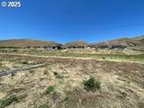 9255 State Route 14 - Photo 10