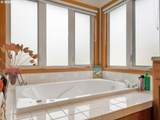 1295 Jeffrey Dr - Photo 24