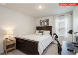402 Himalaya St - Photo 14