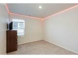 402 Himalaya St - Photo 17