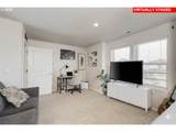 402 Himalaya St - Photo 20