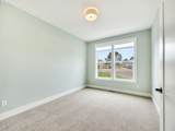 741 Creekside Dr - Photo 24