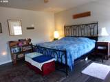 1340 Lisa Way - Photo 25