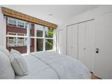 1009 Hoyt St - Photo 25