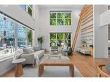 1009 Hoyt St - Photo 8