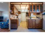 1391 Bayview St - Photo 15