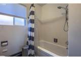 1391 Bayview St - Photo 25