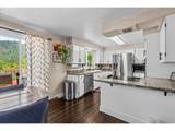 696 Crowe Ave - Photo 13