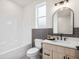 305 Jetty Ave - Photo 11