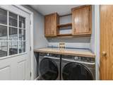114 6TH St - Photo 20