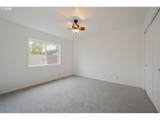 3063 15TH Ave - Photo 28