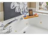 807 13TH Ave - Photo 30