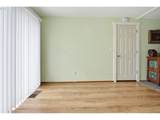 2049 Hayes St - Photo 14