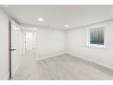 4511 Commercial Ave - Photo 24