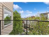 2241 Pettygrove St - Photo 20