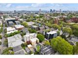 2241 Pettygrove St - Photo 33