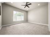 544 Buster Ln - Photo 16