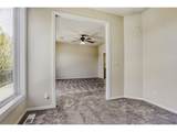 1616 Montgomery St - Photo 35