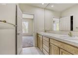 1616 Montgomery St - Photo 37