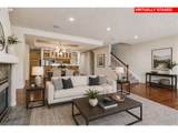 1616 Montgomery St - Photo 8