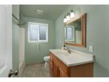 624 Staats Ave - Photo 10