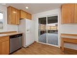 624 Staats Ave - Photo 7