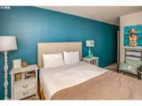 1146 Marion Ave - Photo 21