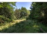  Armstrong Rd - Photo 11