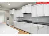 10060 Vradenburg Rd - Photo 12