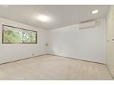 2838 Warren St - Photo 30