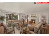 2742 Bluff Ave - Photo 2