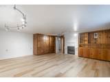 2742 Bluff Ave - Photo 31