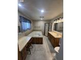845 Rose St - Photo 31