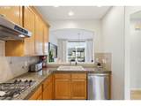 2442 Burnett St - Photo 9