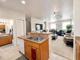 179 Laurel St - Photo 11