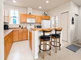 179 Laurel St - Photo 7