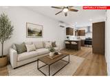 5592 Burnett Ave - Photo 10