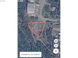 4512 Heceta St - Photo 2