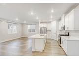 7876 Eleanor Ave - Photo 11