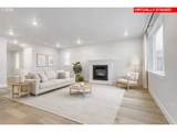 7876 Eleanor Ave - Photo 8