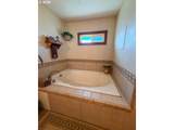 221 Cottonwood - Photo 13