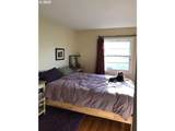 934 Nehalem St - Photo 13