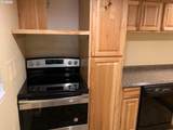 934 Nehalem St - Photo 14
